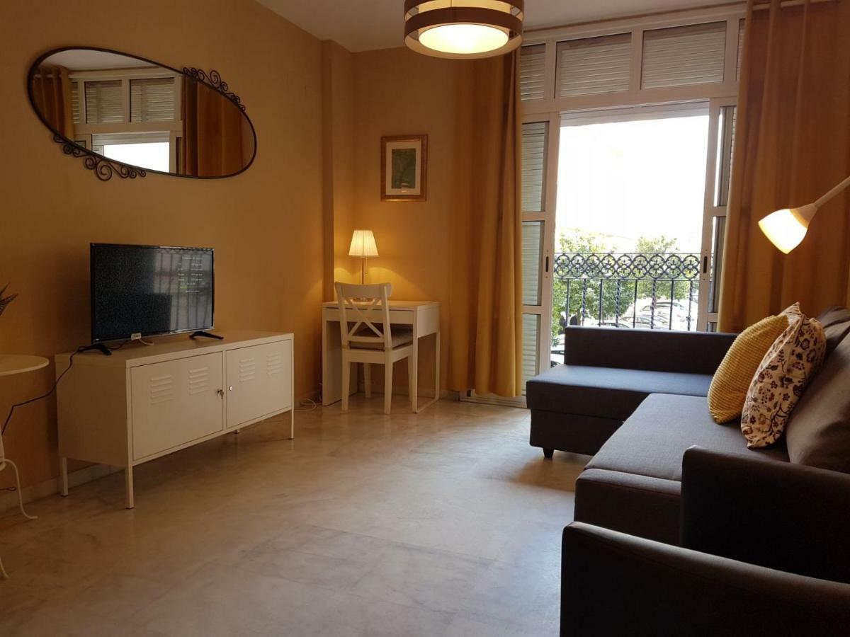 Triana Ruisenor Apartment Севиля Екстериор снимка