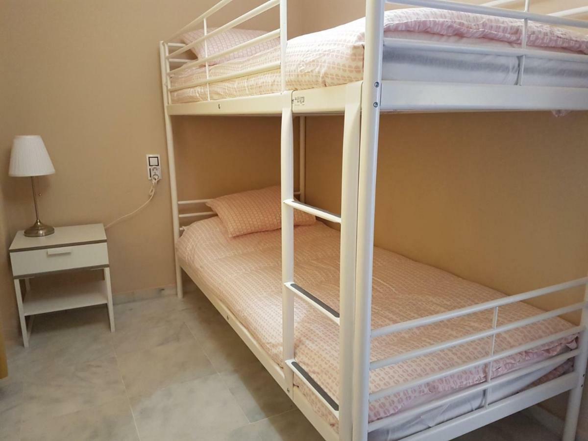 Triana Ruisenor Apartment Севиля Екстериор снимка